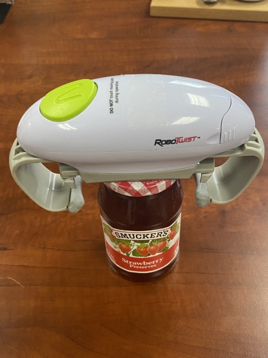 The RoboTwist Jar Opener