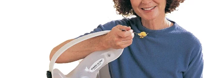 woman using stable self feeding support